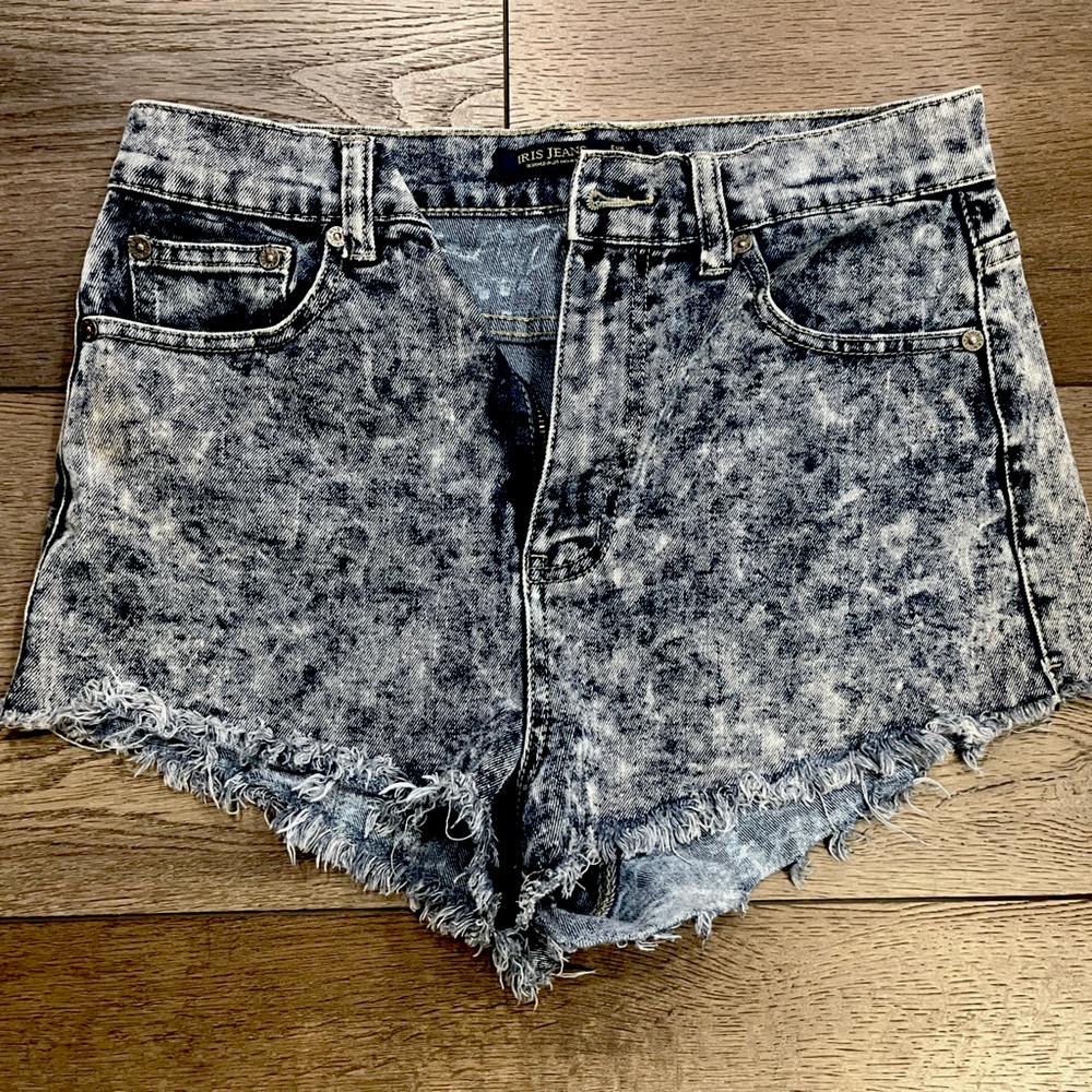 Vintage style denim shorts